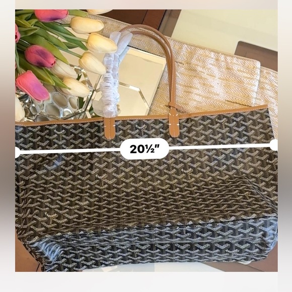 Stylish Gray Tote Bag with Tan Accents - Picture 6 of 12